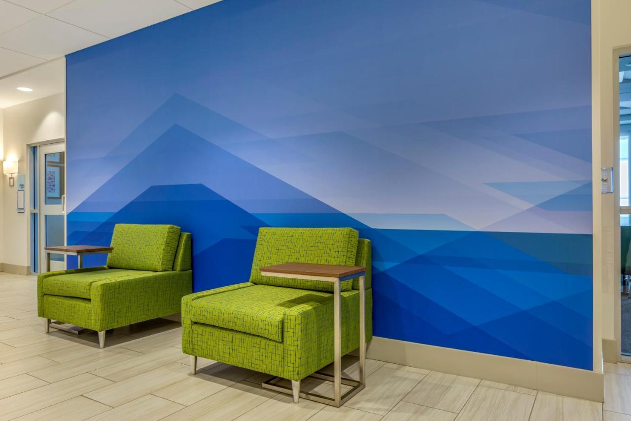 Holiday Inn Express & Suites - Phoenix Dwtn - State Capitol By Ihg Exterior photo