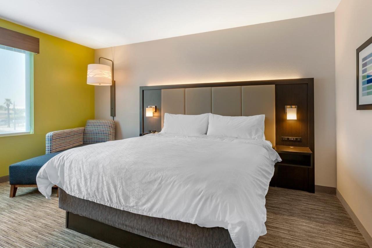 Holiday Inn Express & Suites - Phoenix Dwtn - State Capitol By Ihg Exterior photo